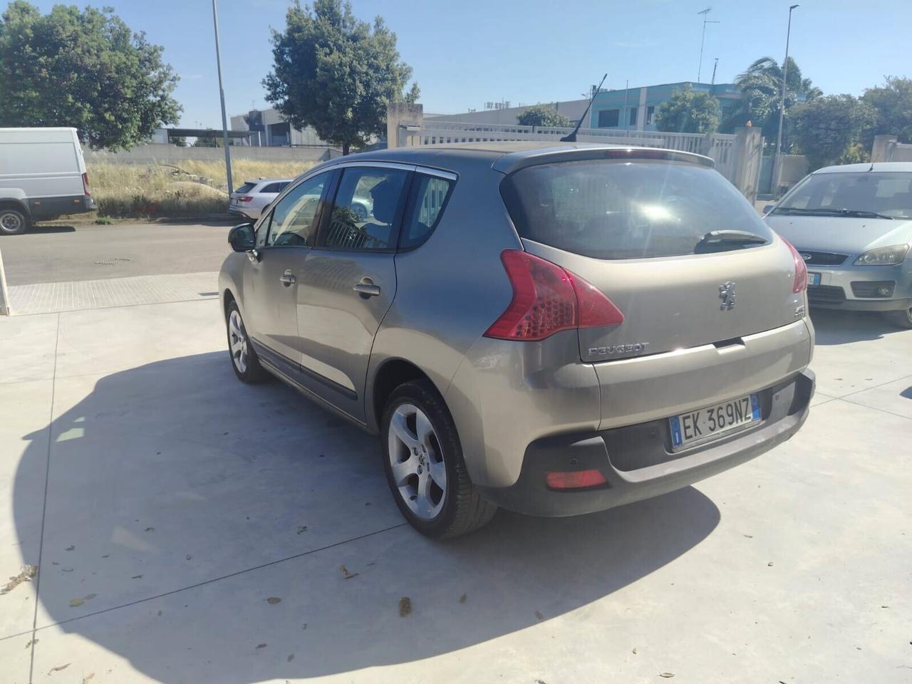 Peugeot 3008 1.6 HDi PER COMMERCIANTI