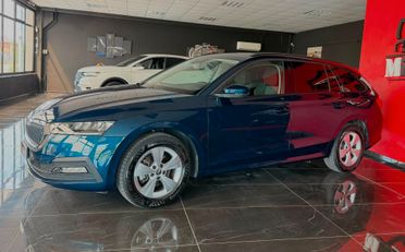 Skoda Octavia 2.0 TDI EVO SCR 150 CV DSG Wagon Executive