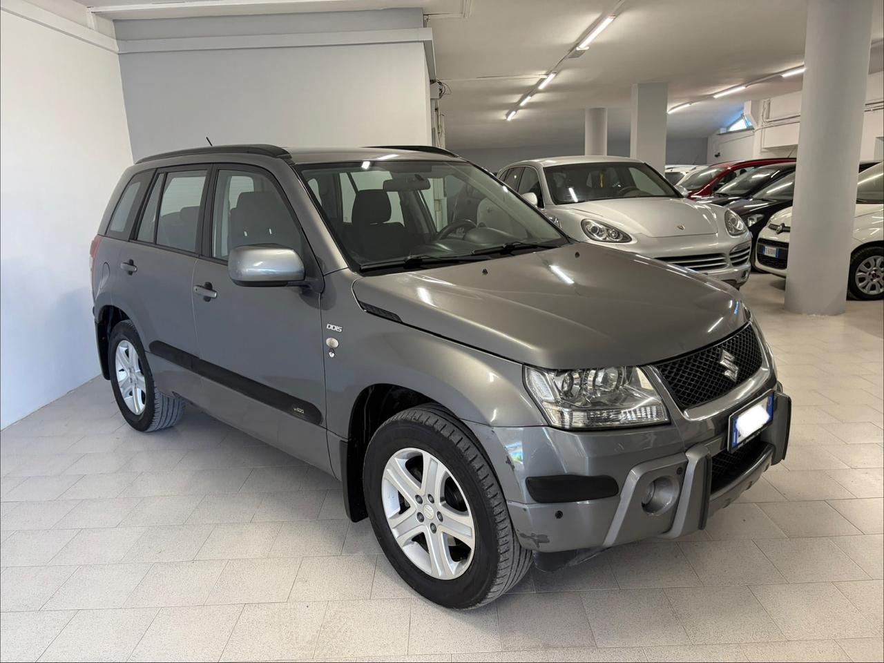 Suzuki Grand Vitara 1.9 DDiS 5 porte Executive 4x4