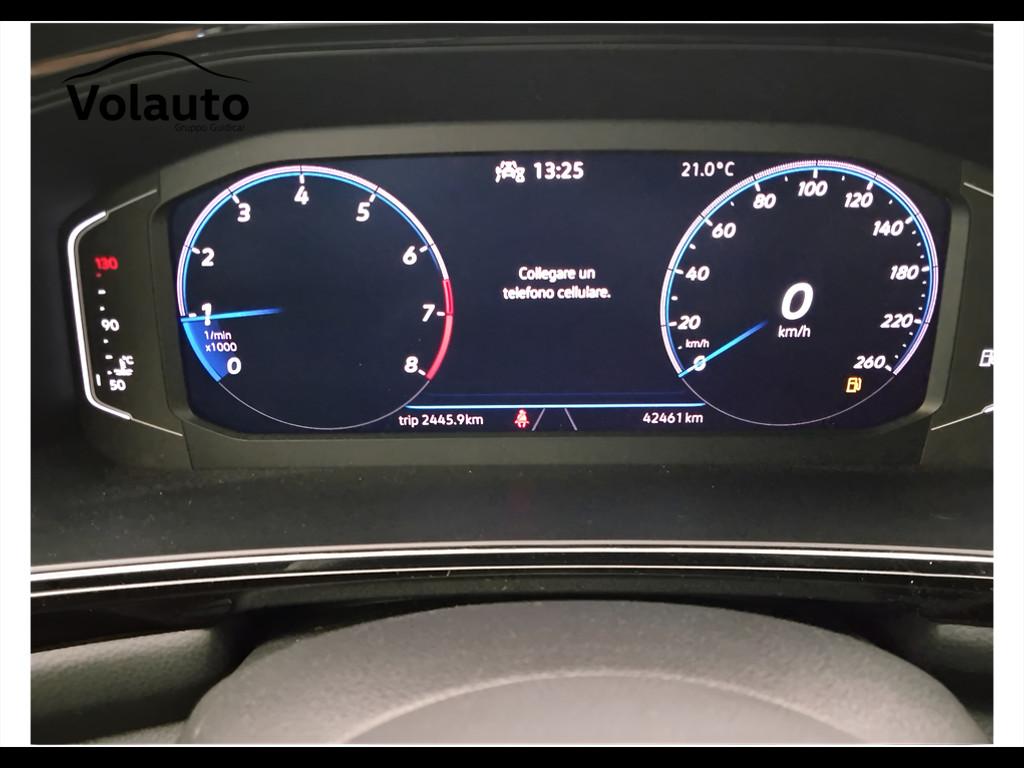 VOLKSWAGEN T-Roc 2022 - T-Roc 1.0 tsi R-Line 110cv