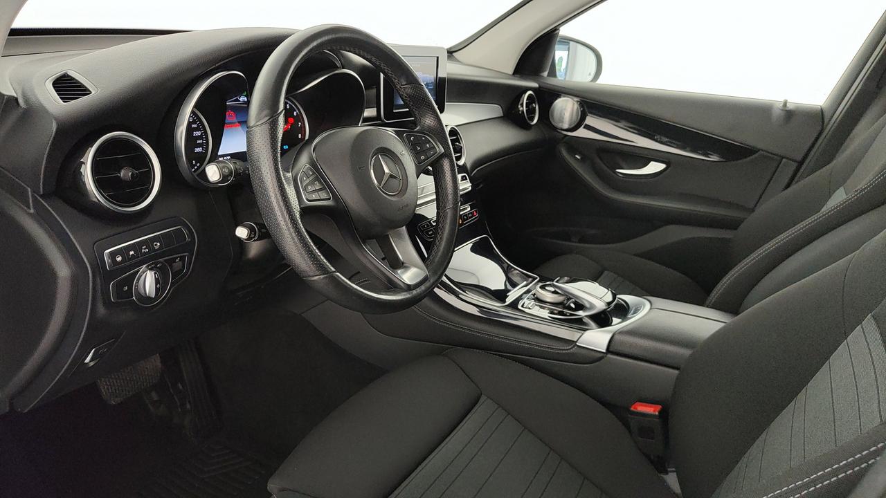 Mercedes-Benz GLC 350e Business 4matic auto