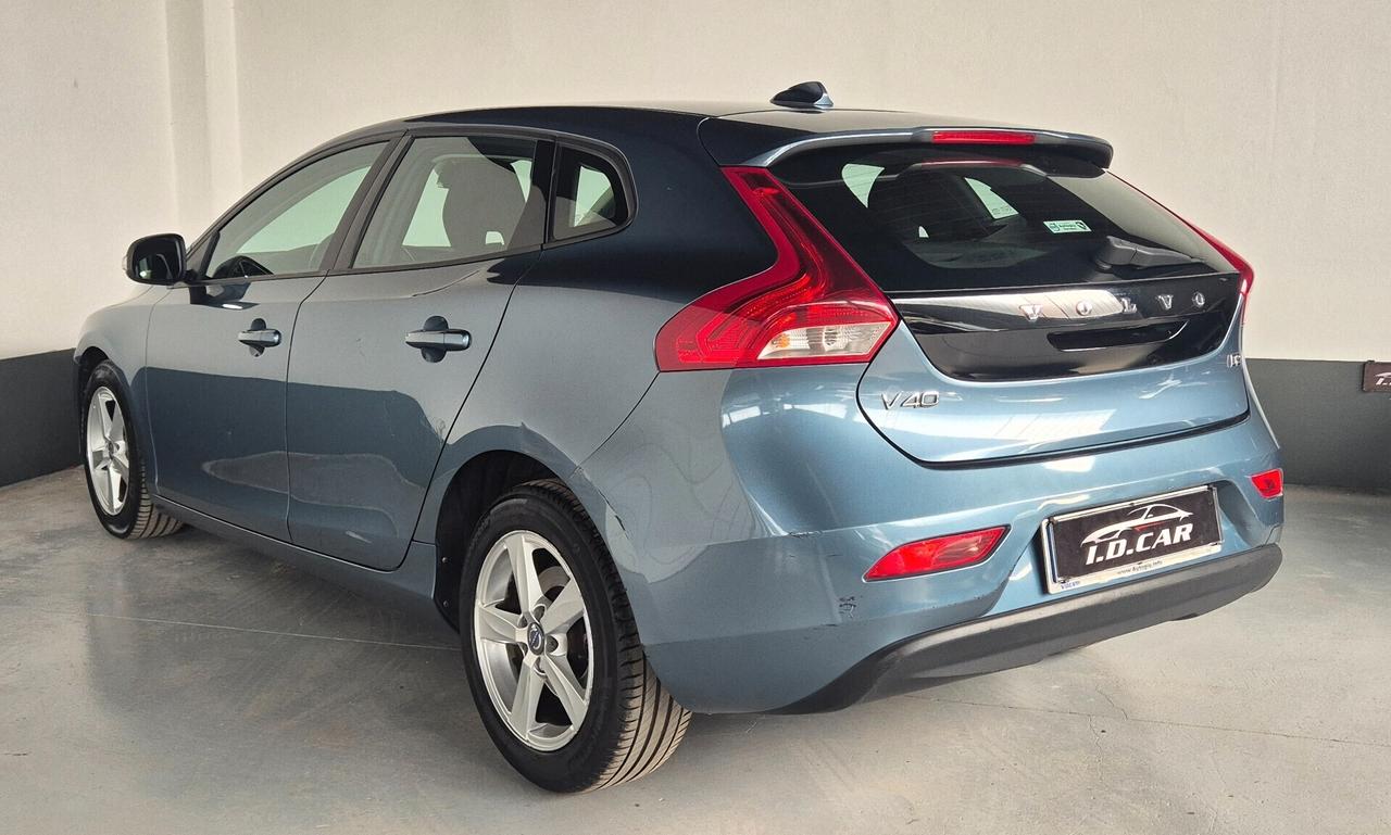 Volvo V40 D2 1.6 Kinetic