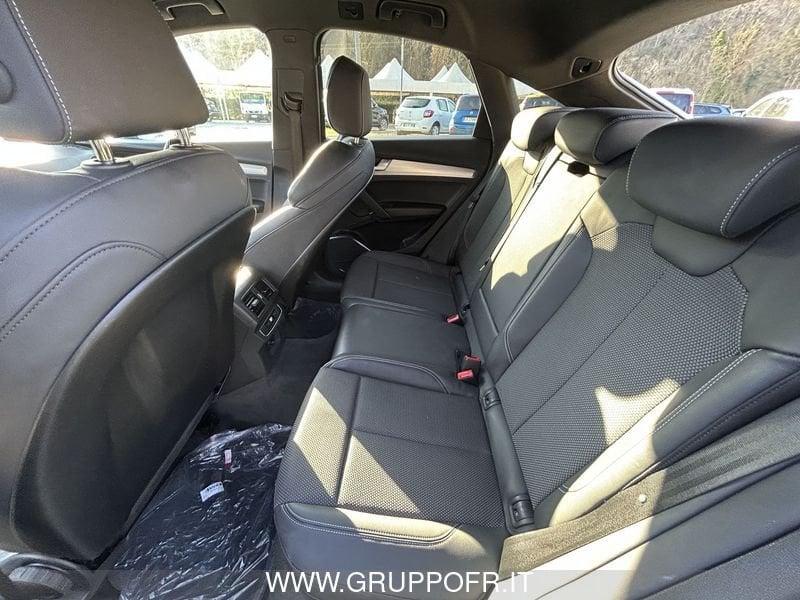 Audi Q5 Sportback 40 2.0 tdi mhev S line quattro s-tronic