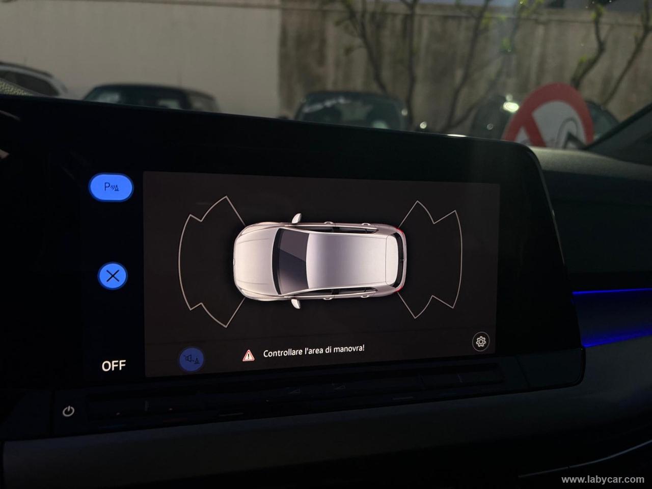 VOLKSWAGEN Golf 2.0 TDI DSG SCR Life STUPENDA COME NUOVA!