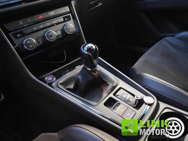 SEAT Leon 1.5 TGI 5p. FR *TETTO*
