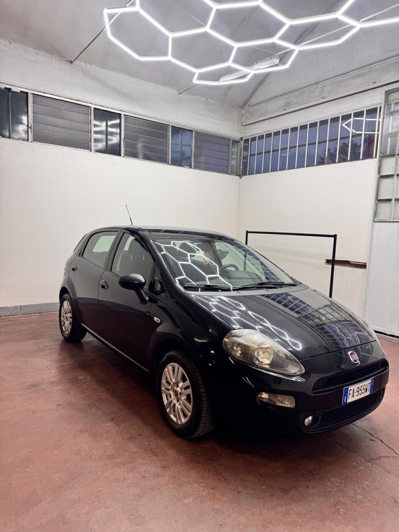 Fiat grande Punto 2015 GPL