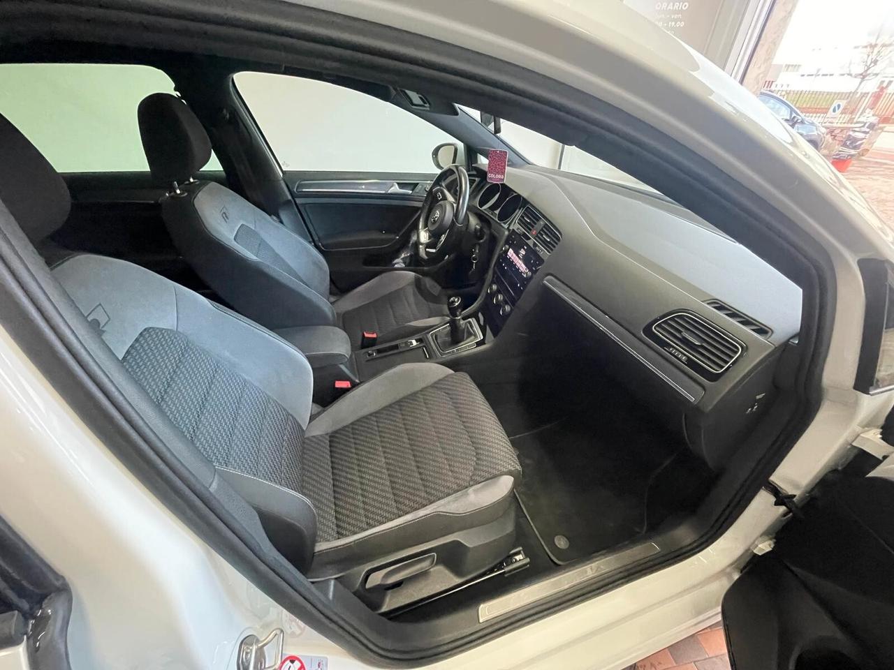 Volkswagen Golf 1.6 TDI 115 CV 5p. Sport Rline