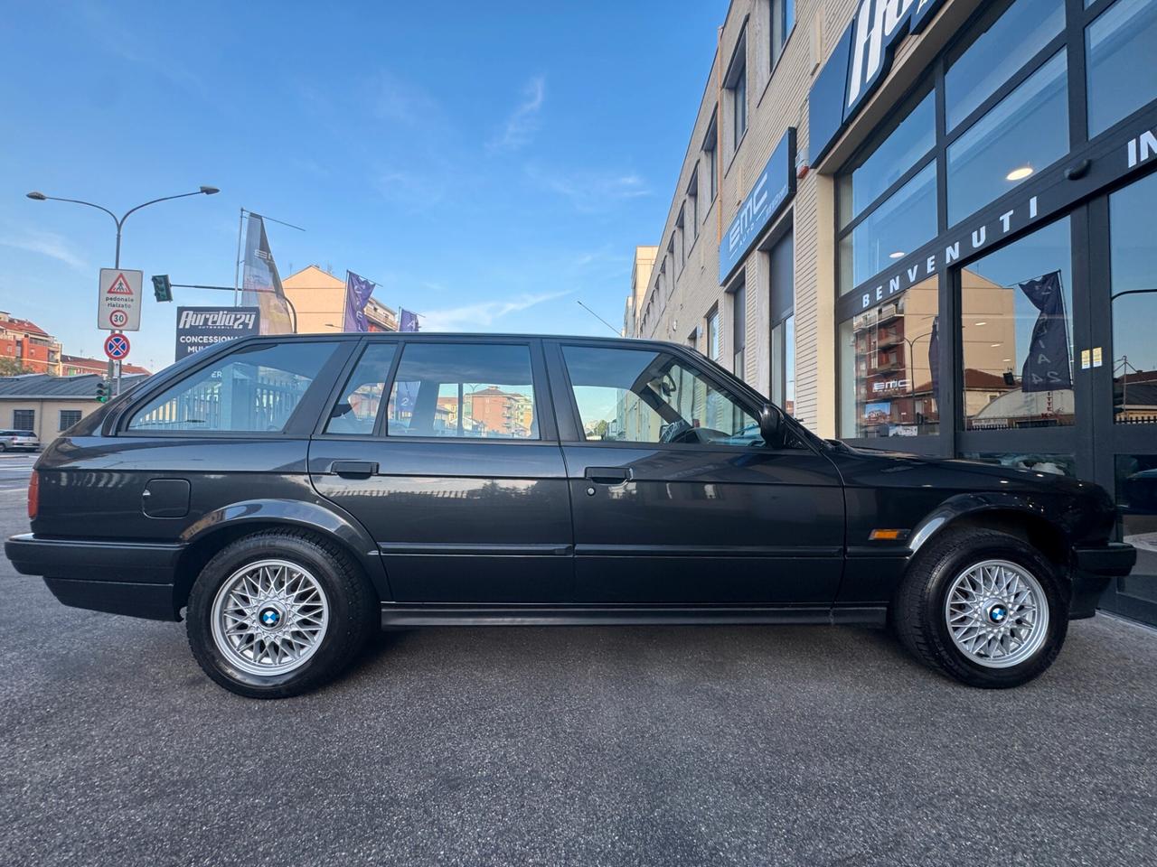 Bmw E30 320i Touring 6 cilindri UNICOPROPRIETARIO