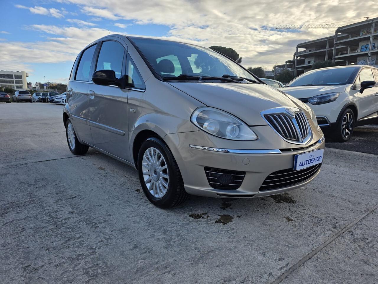 Lancia MUSA 1.3 Mjt 95 CV 5th Avenue