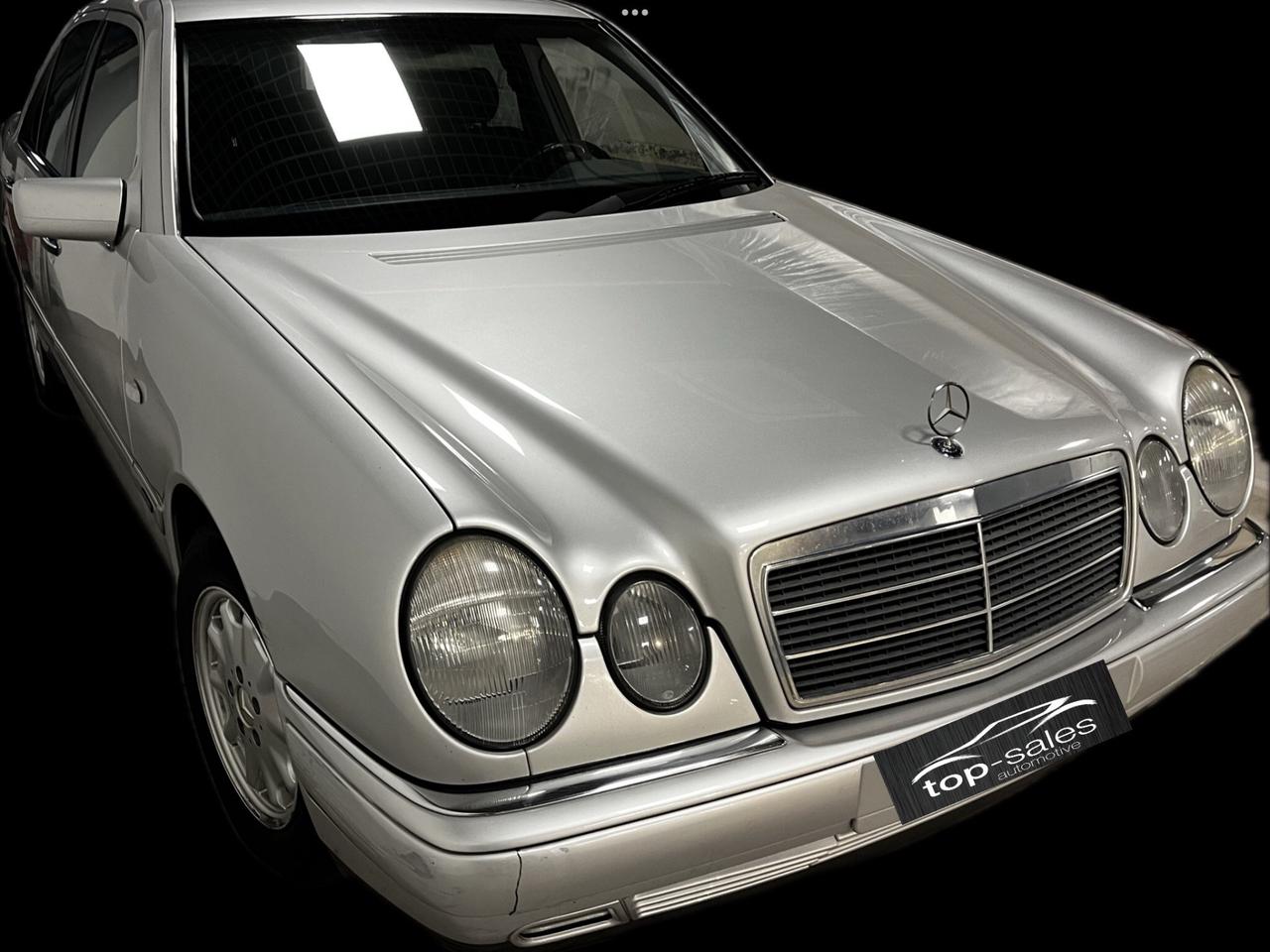 Mercedes-benz E 250 turbodiesel cat Elegance Perfetta