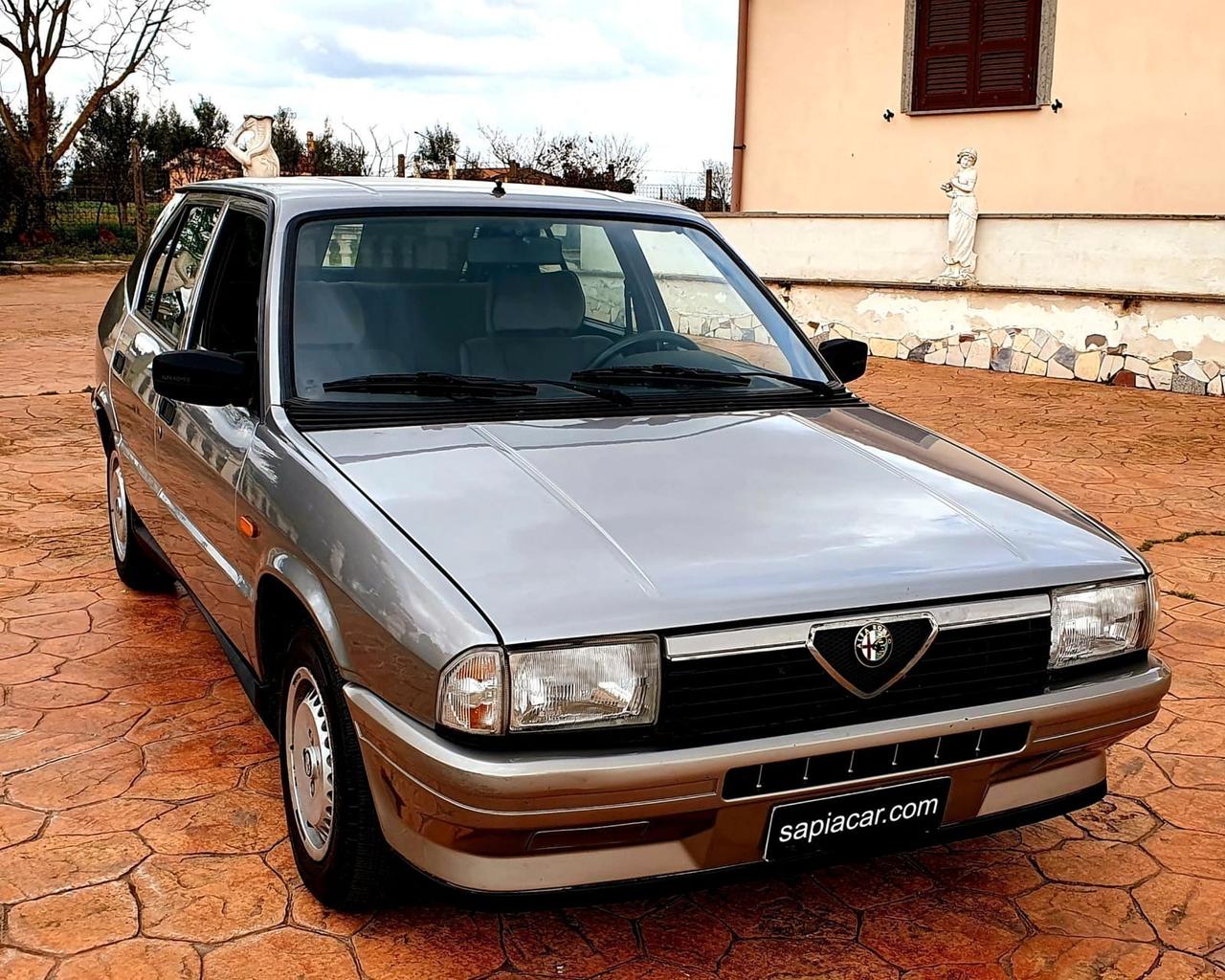 Alfa Romeo 33 1.3 S Blueline - targhe originali - GPL