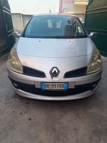 Renault Clio 1.2 16V 5 porte Luxe