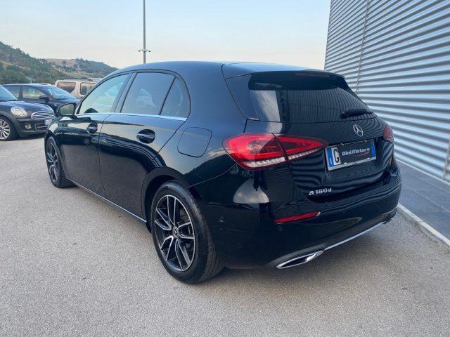 MERCEDES-BENZ A 180 d Automatica 4p. PREMIUM SPORT, SCHERMI GRANDI