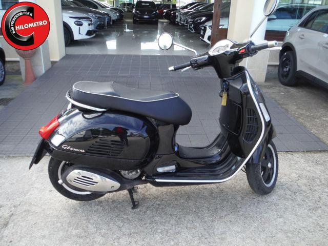 PIAGGIO Vespa GTS 300 Super I.E.