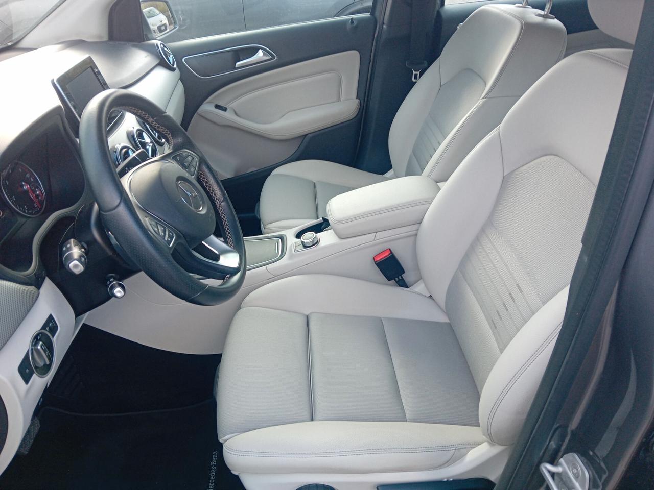 Mercedes-benz B 200 d Automatic Sport