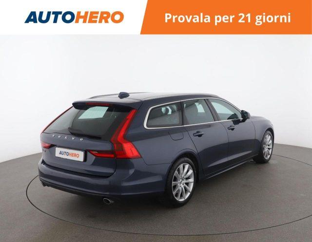 VOLVO V90 D4 Momentum