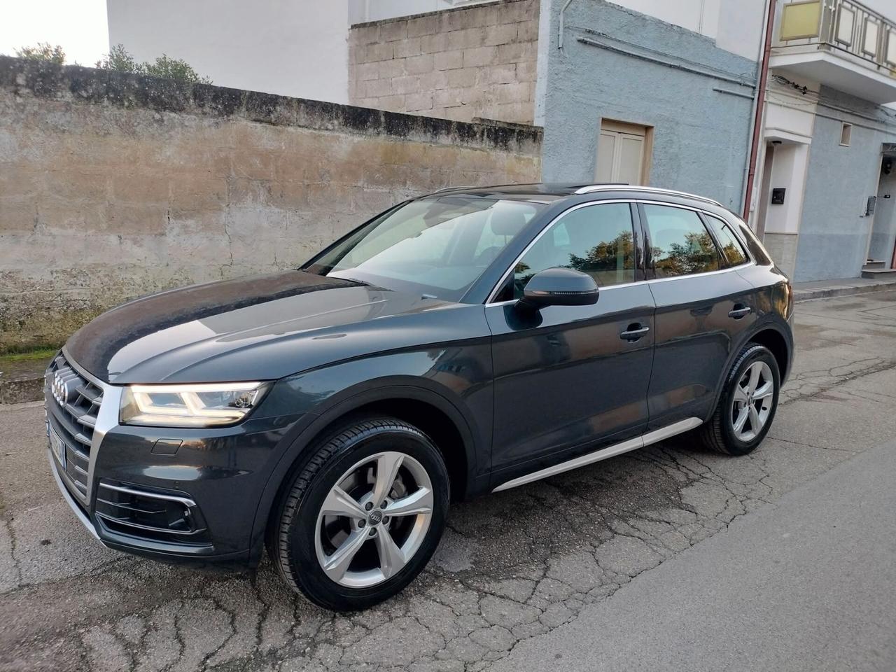 Audi Q5 40 TDI quattro S tronic line plus