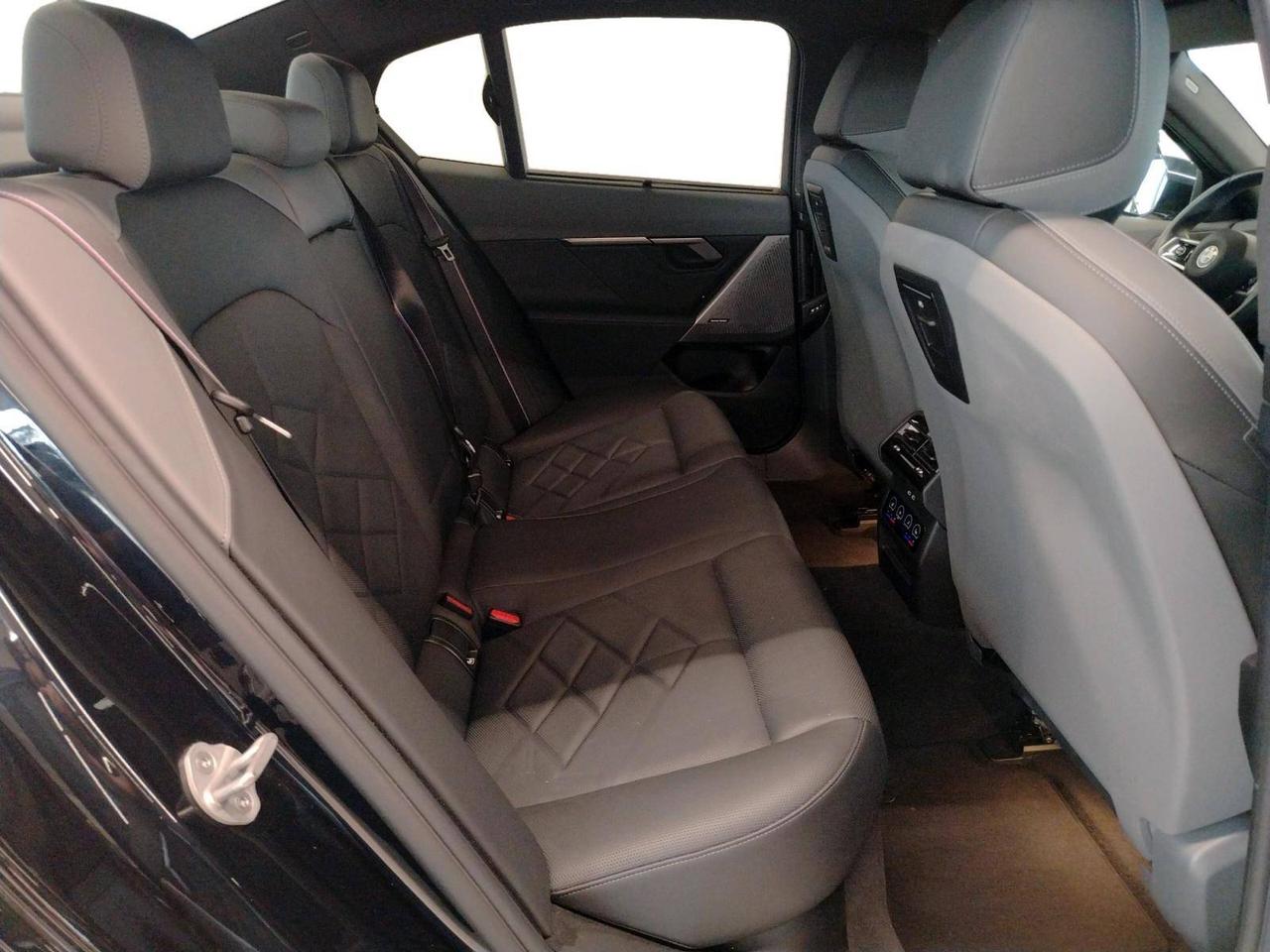 BMW Serie 5 520d xDrive 48V MSport Pro