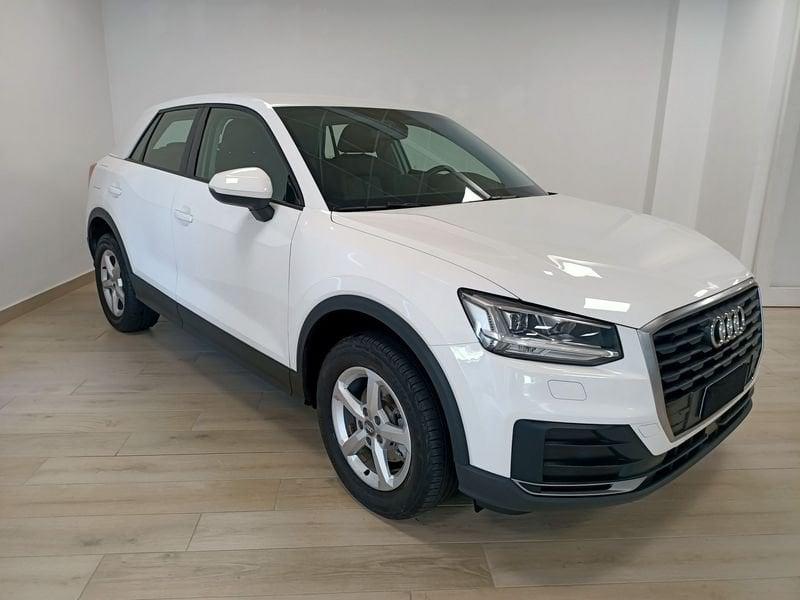 Audi Q2 30 TDI S tronic Business