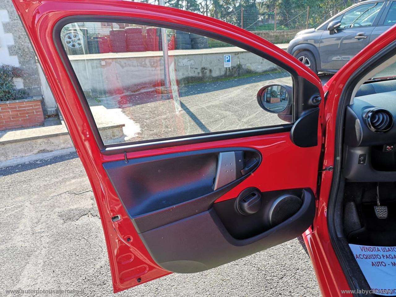 TOYOTA Aygo 1.0 VVT-i 69 CV 5p.COOL SODA CONNECT PROMO WEB