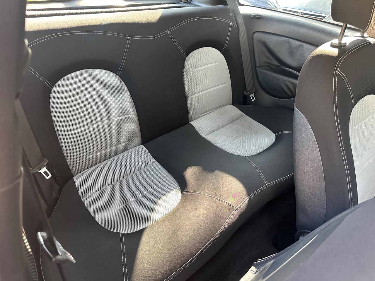 Lancia Ypsilon 1.2 Oro Bianco