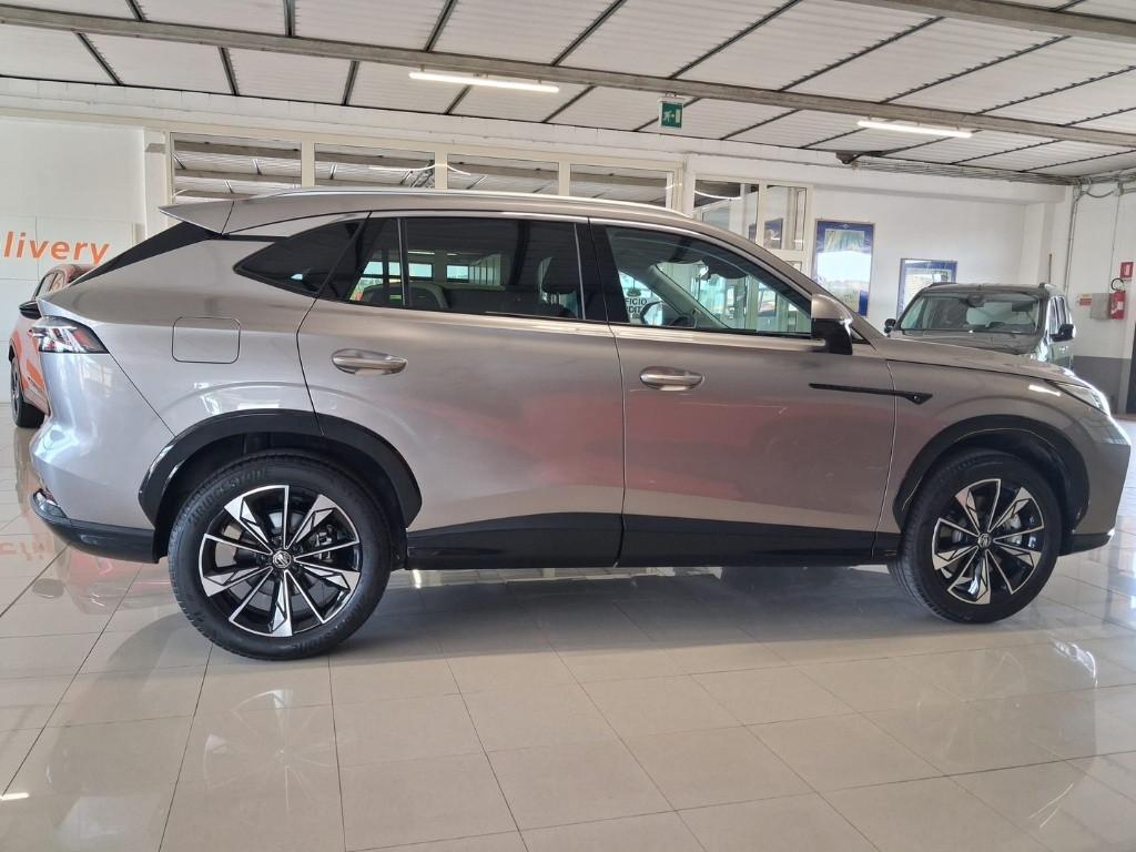 MG HS (2024-->) - HS 1.5 Hybrid+ Luxury