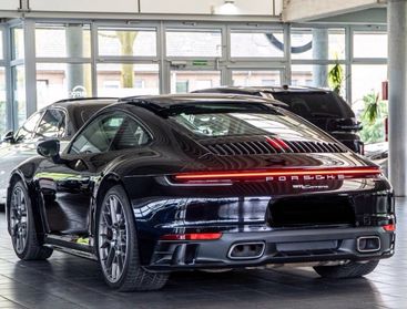 Porsche 911 Carrera 992 Sportdesign tetto