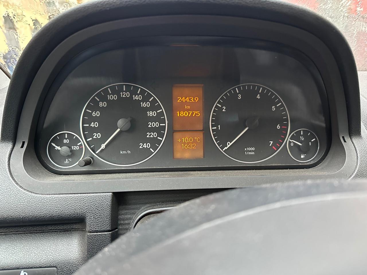 Mercedes-benz A 160 BlueEFFICIENCY Special Edition Sport