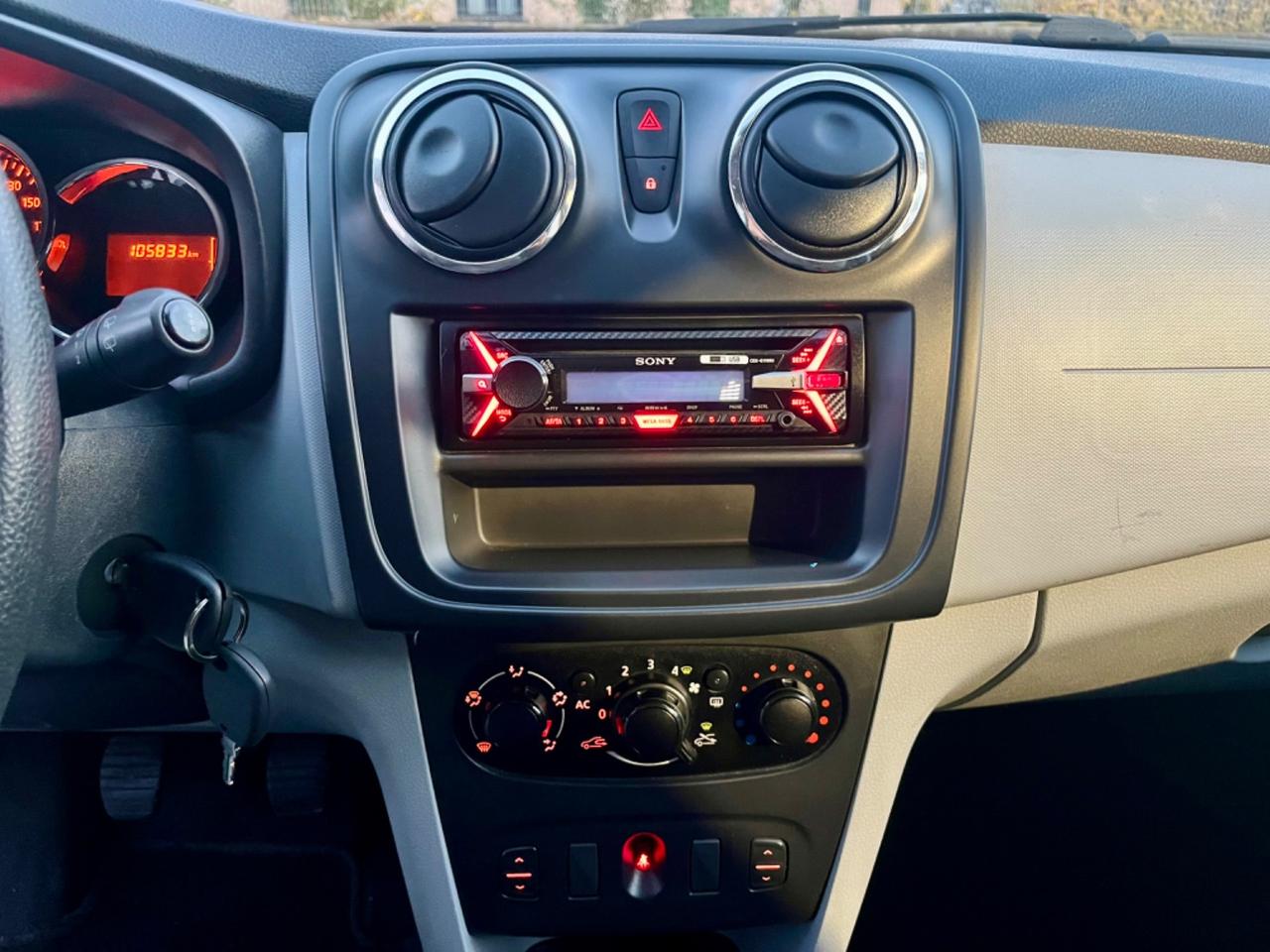 Dacia Sandero 1.2GPL(scadenza 2035) 2014 105.000km perfetta