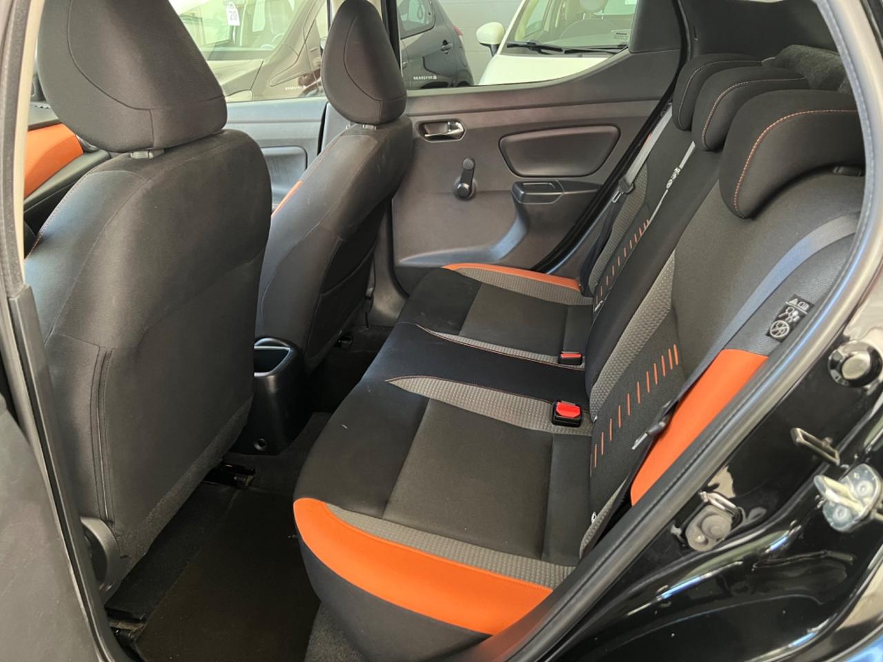 Nissan Micra 0.9 IG-T 12V 5 porte N-Connecta