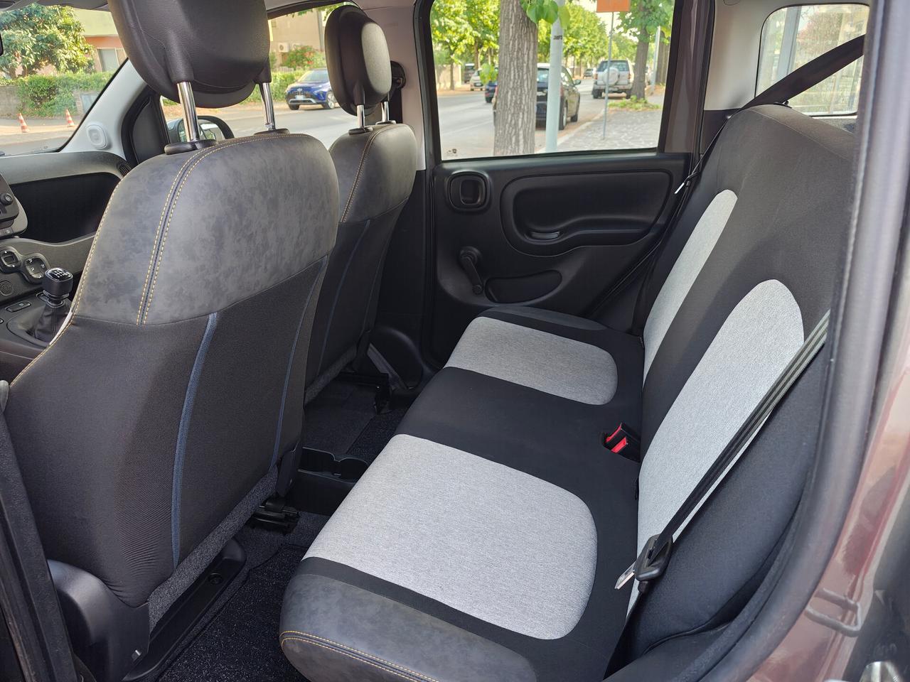 Fiat Panda Cross 1.0 FireFly S&S Hybrid