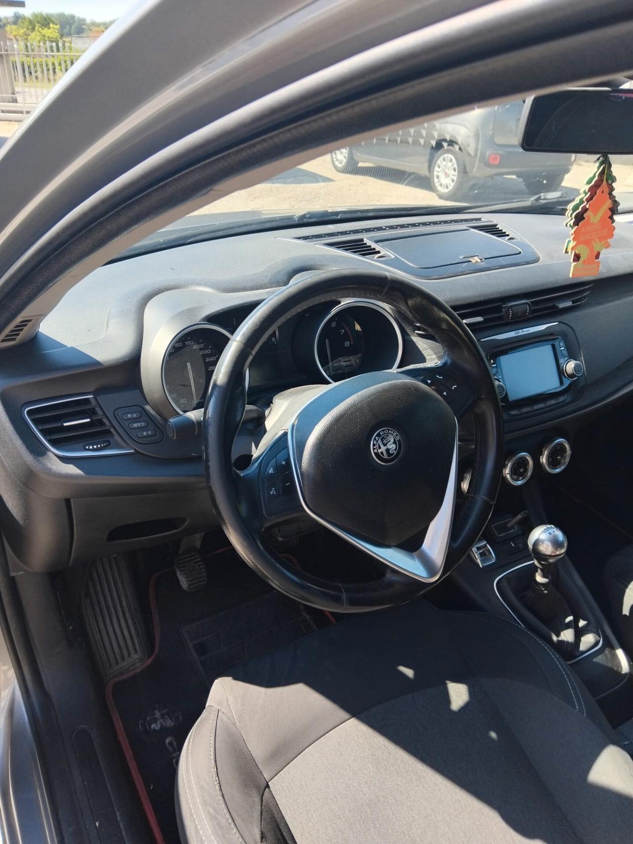 Alfa Romeo Giulietta 1.4 Turbo 120 CV