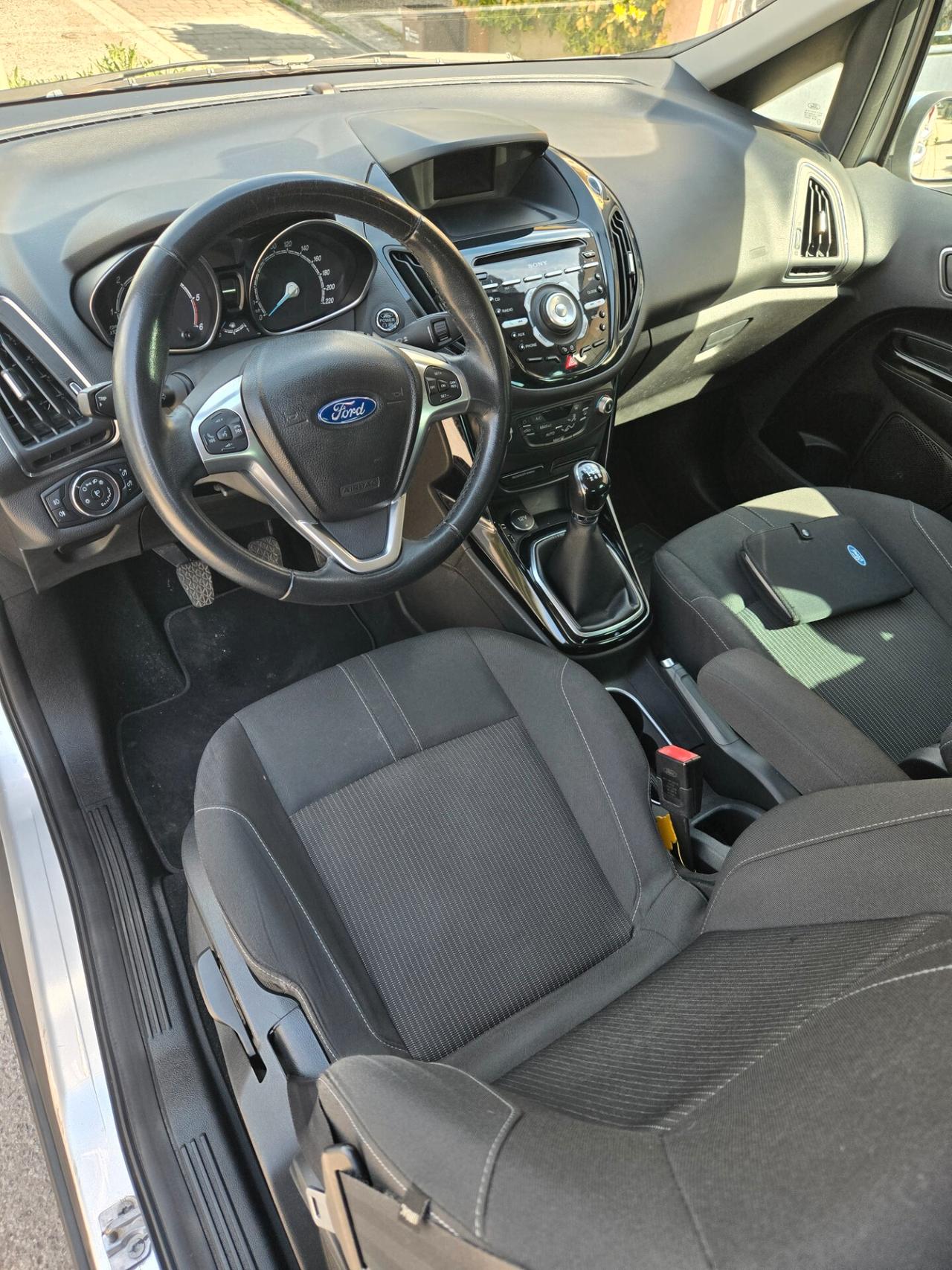 Ford B-Max 1.5 TDCi 75 CV Titanium