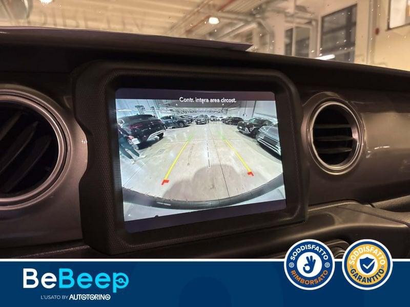 Jeep Wrangler UNLIMITED 2.0 TURBO SAHARA AUTO