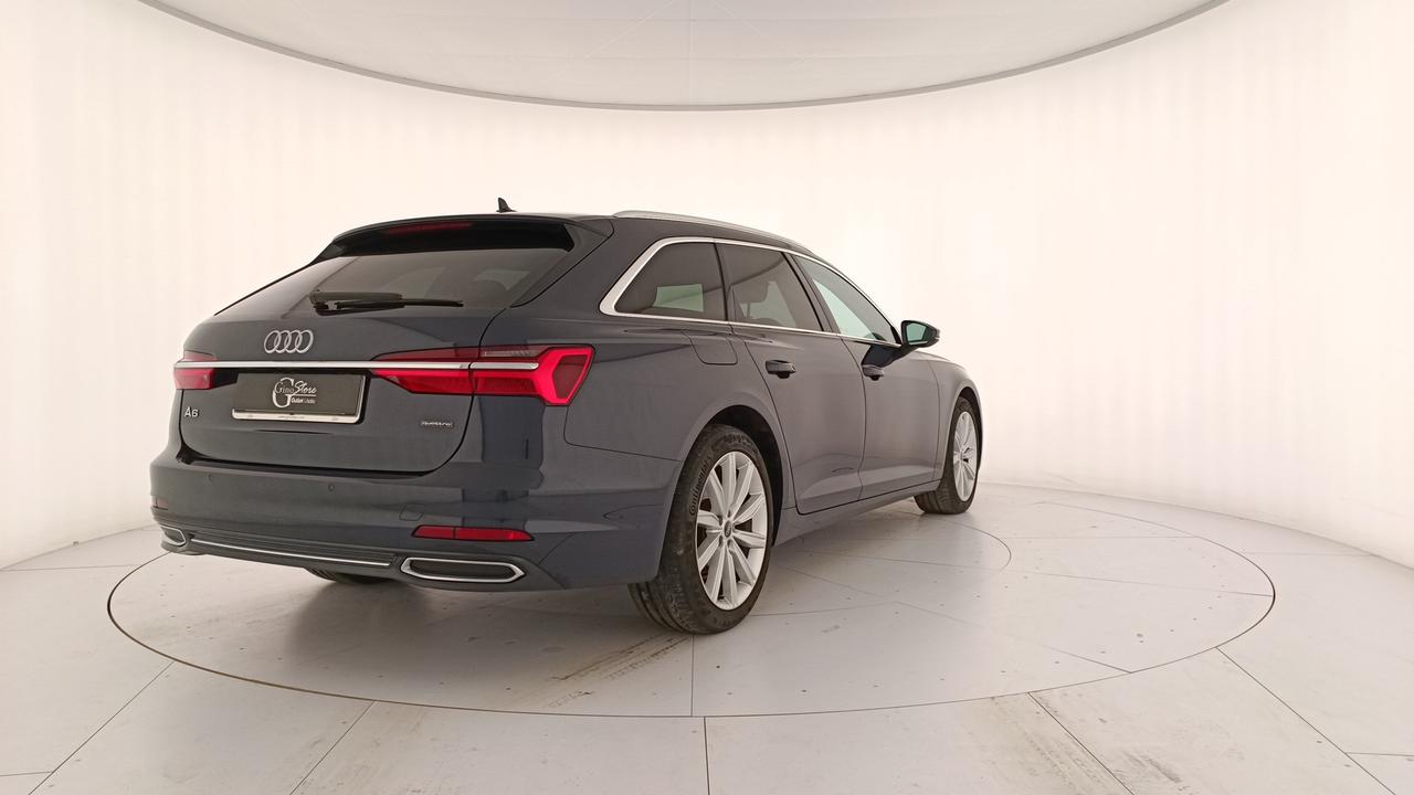 AUDI A6 Avant 40 2.0 tdi mhev Business quattro s-tronic