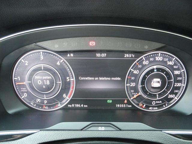 VOLKSWAGEN Passat Alltrack 2.0 TDI 190cv SW 4Motion DSG BMT - GANCIO TRAINO