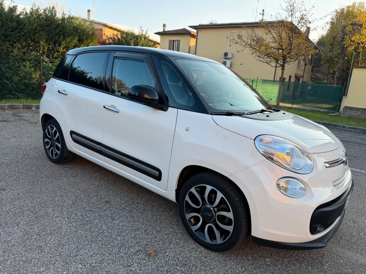 Fiat 500L 1.3 MJT - - NEOP. - NAV. - 12 MESI DI GARANZIA -