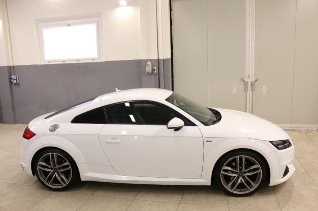 AUDI TT Coupé 2.0 TFSI S tronic S line