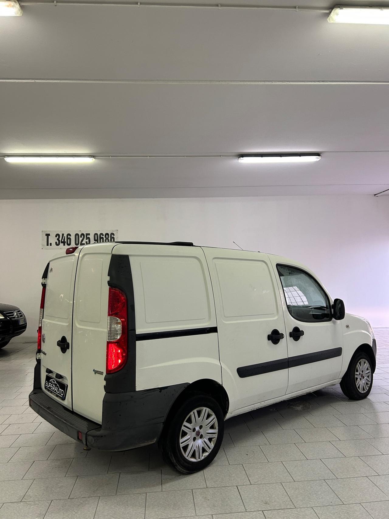 Fiat Doblo Doblò 1.6 16V Natural Power Active