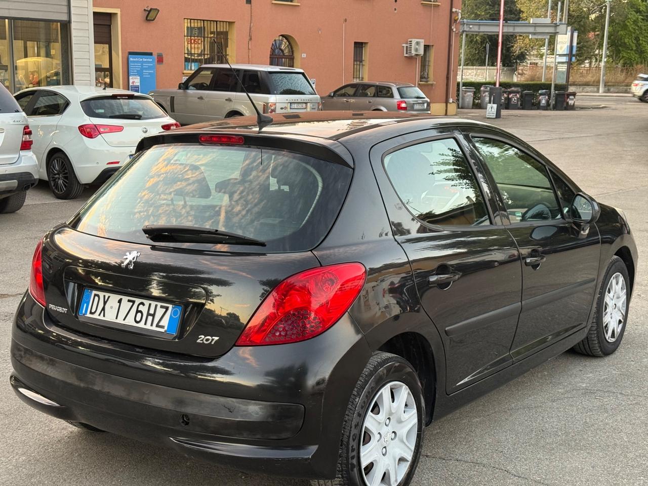 Peugeot 207 1.4 8V 75CV 5p. Energie Sport ECO GPL
