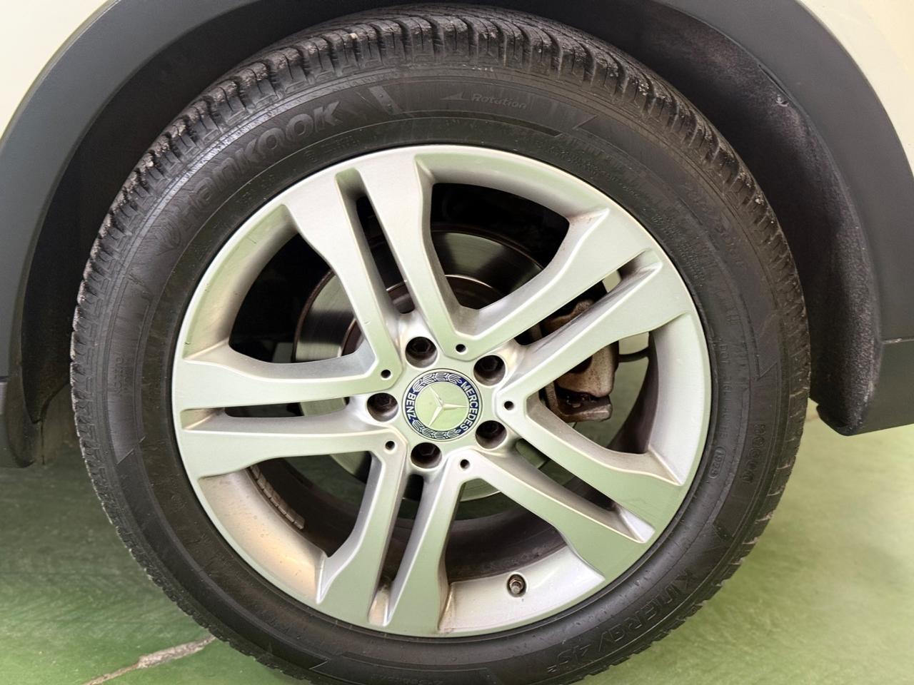 Mercedes-benz GLA 200 d Automatic Premium PLUS