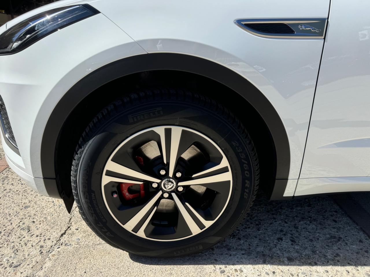 Jaguar E-Pace 2.0D I4 163 CV AWD Auto R-Dynamic SE