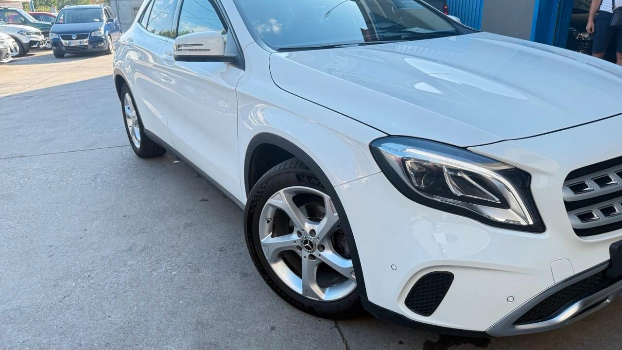 Mercedes-benz GLA 200 d Automatic 4Matic Sport