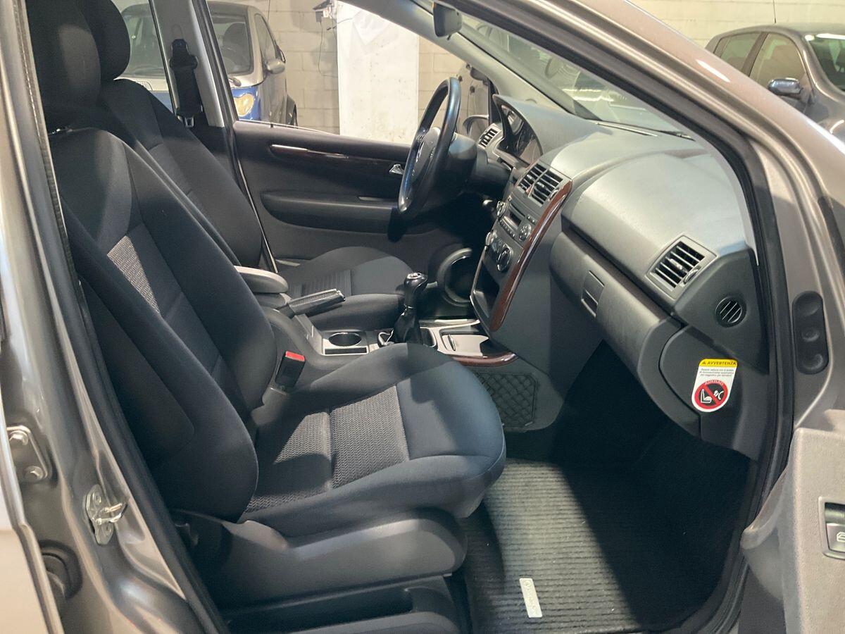 Mercedes-benz A 150 Elegance - Autonavigli