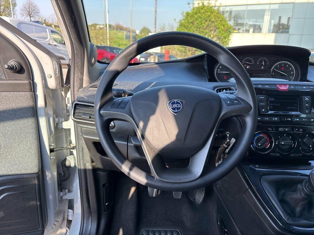 Lancia Ypsilon 5 Porte 1.2 Elefantino
