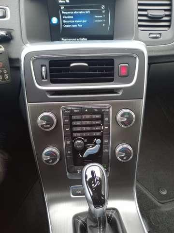 Volvo V60 V60 I 2014 2.4 d6 phev R-design awd geatronic