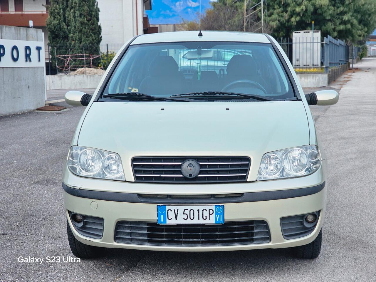 Fiat Punto 1.2 BENZINA UNICO PROPRIETARIO OK PER NEOPATENTATI