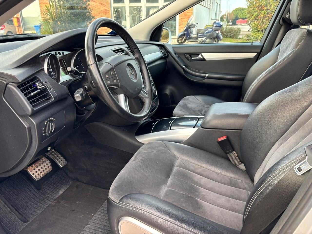 Mercedes-benz R 320 CDI cat 4Matic Premium Lunga 7POSTI