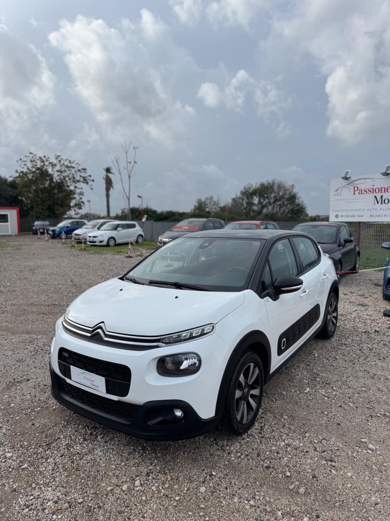 Citroen C3 PureTech 82 Shine bicolor