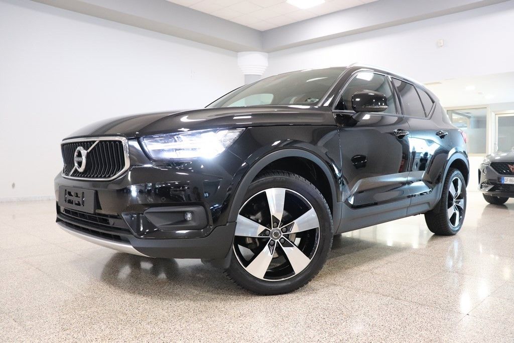 Volvo XC40 D3 AWD Momentum